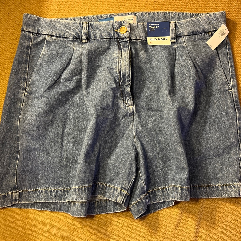 Old Navy Women's Classic Blue Jean Shorts